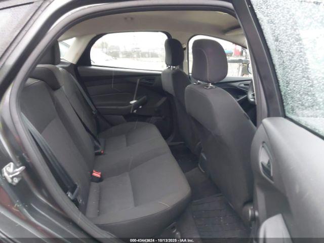 Ford Focus S Image 7