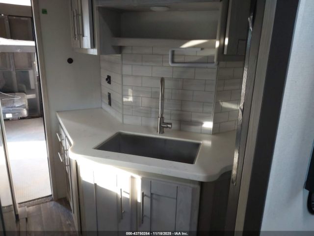 Keystone Fuzion Image 7