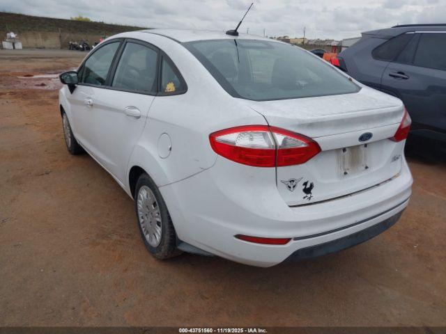 Ford Fiesta S Image 9
