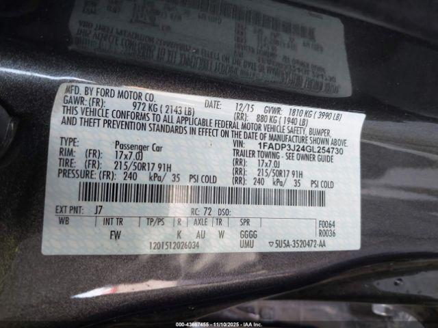 Ford Focus Titanium Image 9