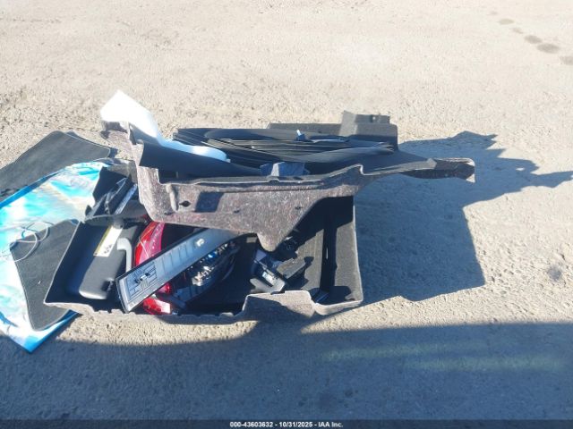 Mercedes-Benz E-Class Image 18