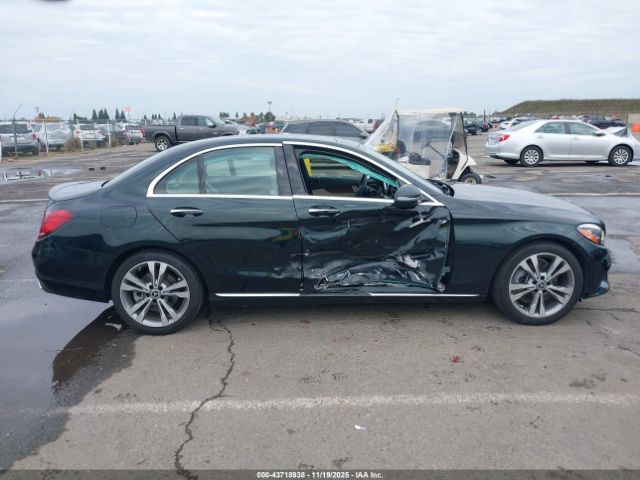 Mercedes-Benz C-Class Image 10