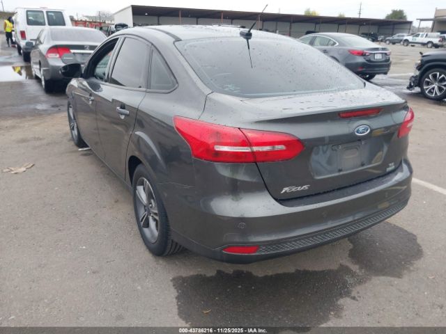 Ford Focus Se Image 9