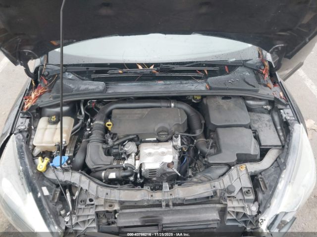 Ford Focus Se Image 6