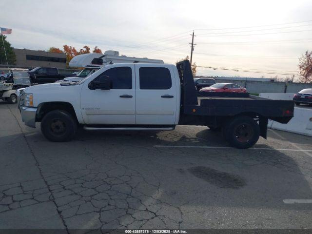 Chevrolet Silverado 3500 Lt1 Image 15