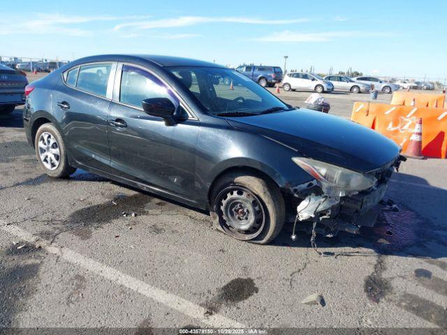  Salvage Mazda Mazda3