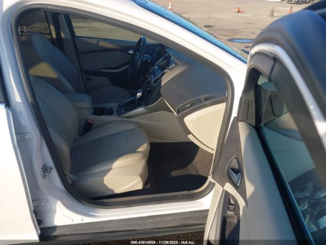 Ford Focus Sel Image 12