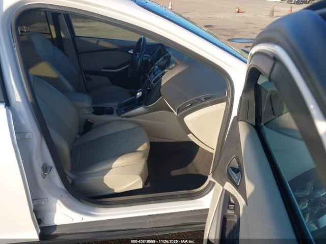 Ford Focus Sel Image 12