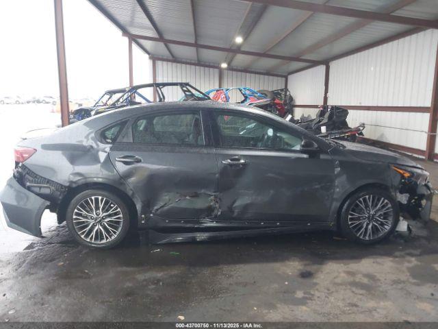 Kia Forte Gt-line Image 10