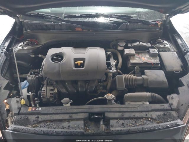 Kia Forte Gt-line Image 9