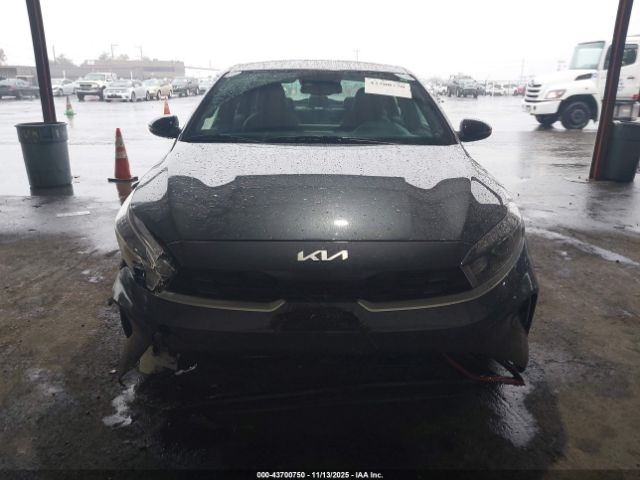 Kia Forte Gt-line Image 13