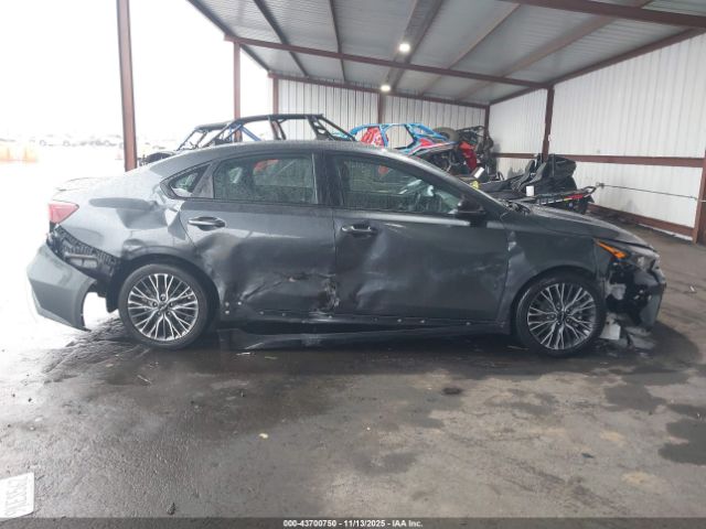 Kia Forte Gt-line Image 12