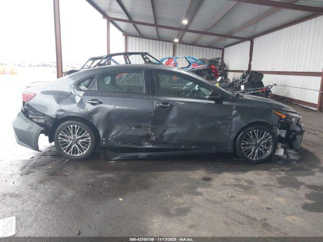 Kia Forte Gt-line Image 12