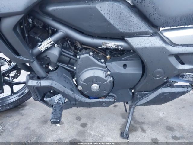 Honda Ctx700 Nd Image 11