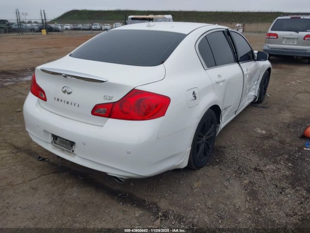 INFINITI G37 Journey Image 3