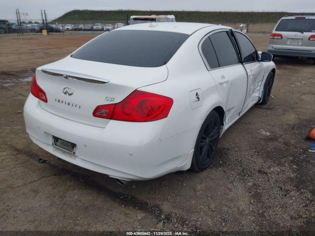 INFINITI G37 Journey Image 3