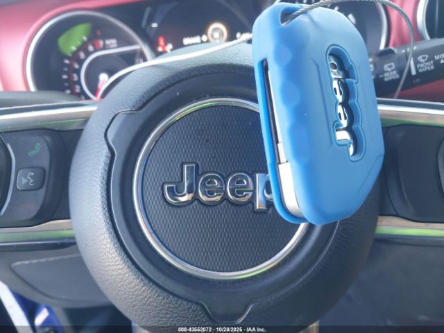 Jeep Wrangler Rubicon 4x4 Image 16