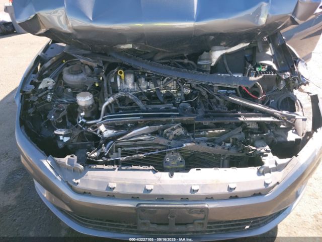 Volkswagen Jetta Image 8