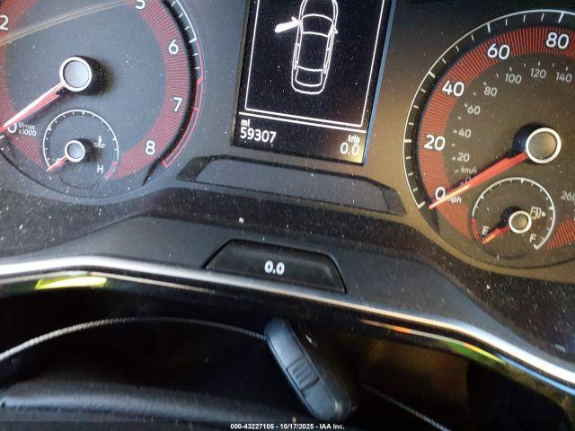 Volkswagen Jetta Image 15