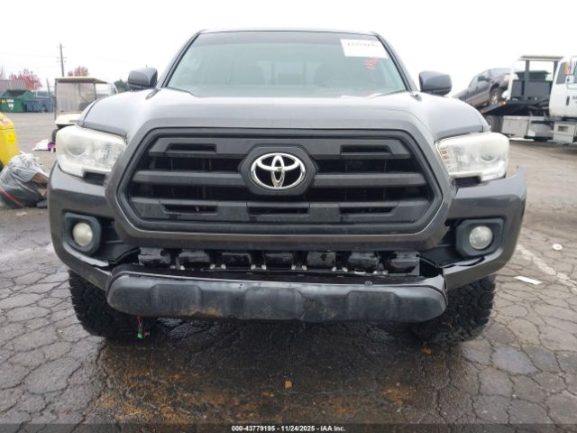 Toyota Tacoma Sr V6 Image 11