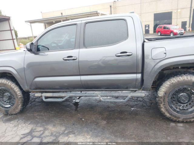 Toyota Tacoma Sr V6 Image 9