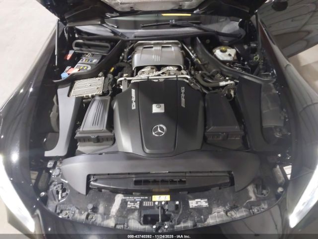 Mercedes-Benz G-Class Image 2