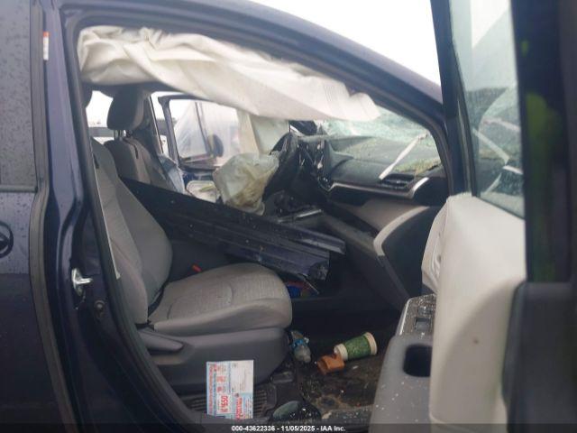 Toyota Sienna Le Image 14