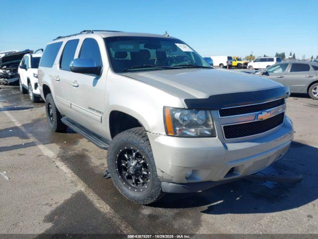  Salvage Chevrolet Suburban 2500