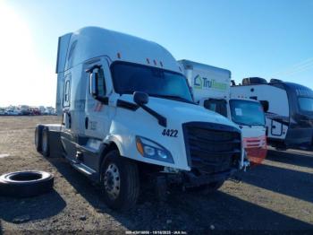  Salvage Freightliner New Cascadia 126