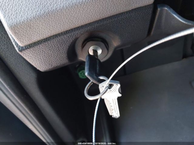 Freightliner New Cascadia 126 Image 8