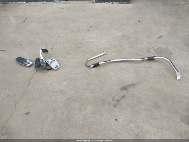 Harley-Davidson Flstf Image 9