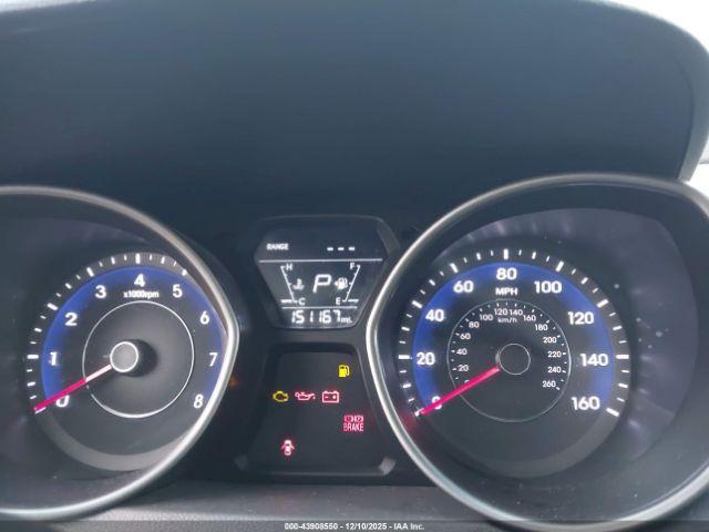 Hyundai ELANTRA Se Image 9