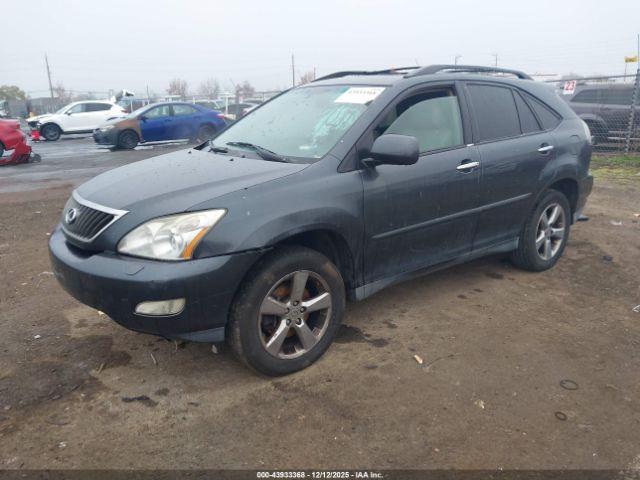Lexus RX Image 12