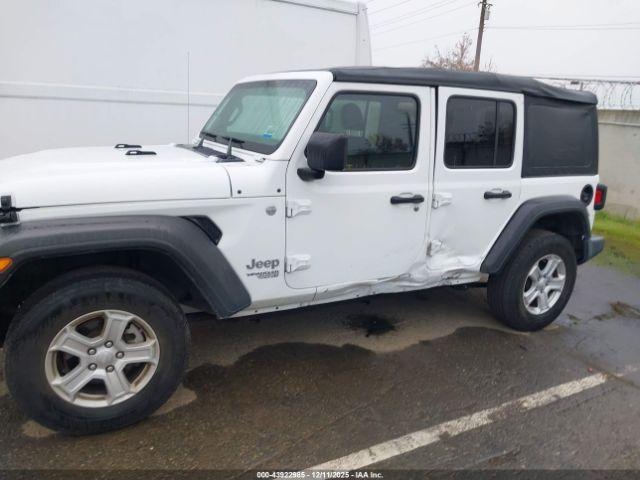 Jeep Wrangler Sport S 4x4 Image 4