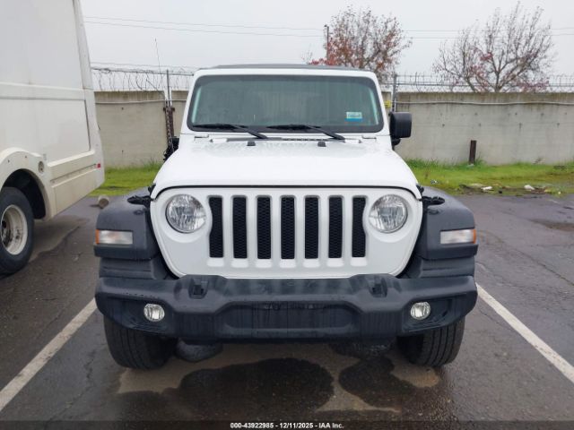 Jeep Wrangler Sport S 4x4 Image 8