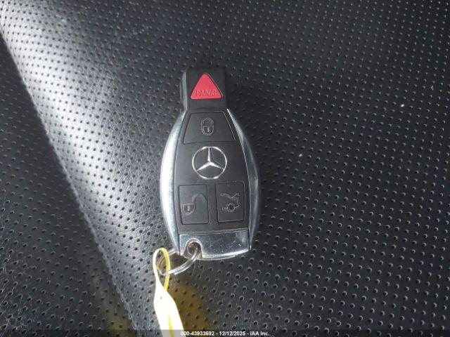 Mercedes-Benz S-Class Image 11