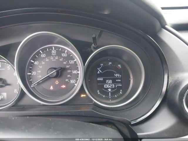 Mazda Cx Sport Image 11