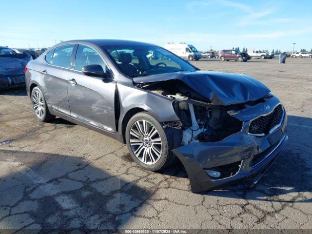  Salvage Kia Cadenza
