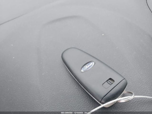 Ford C-MAX Energi Sel Image 10