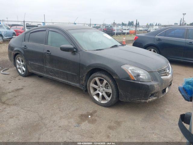  Salvage Nissan Maxima
