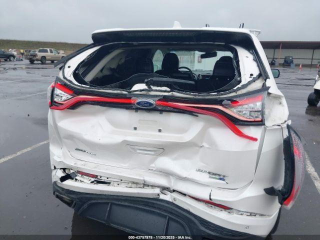 Ford Edge Sport Image 4