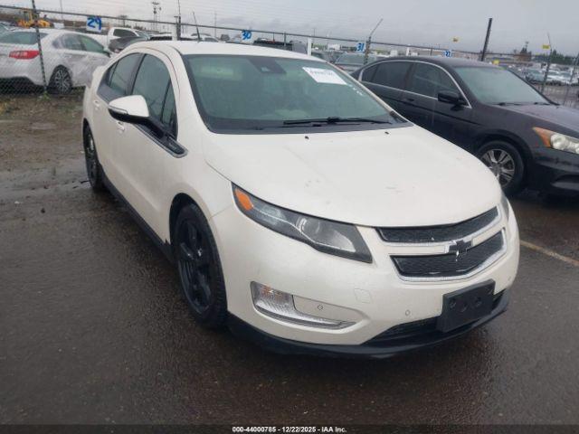  Salvage Chevrolet Volt