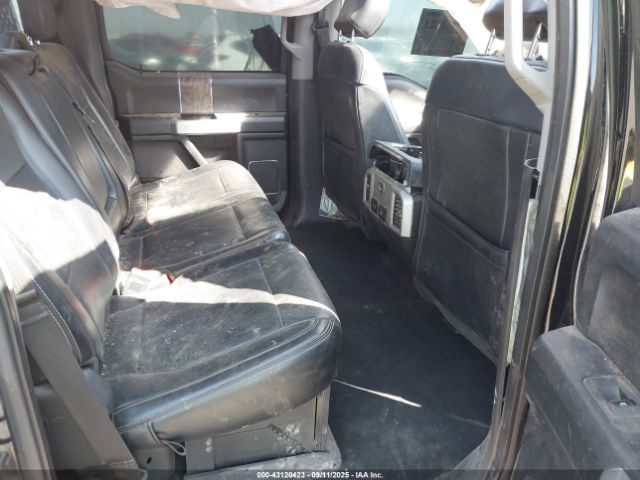 Ford F-350 Lariat Image 7