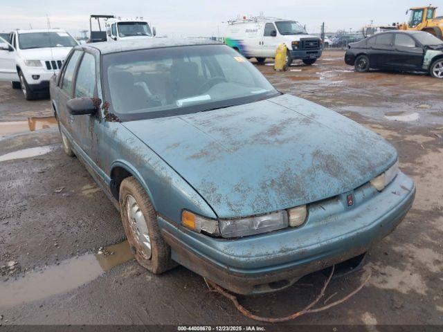  Salvage Oldsmobile Cutlass Supreme