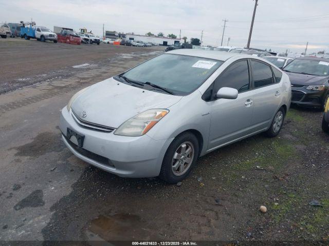 Toyota Prius Image 10