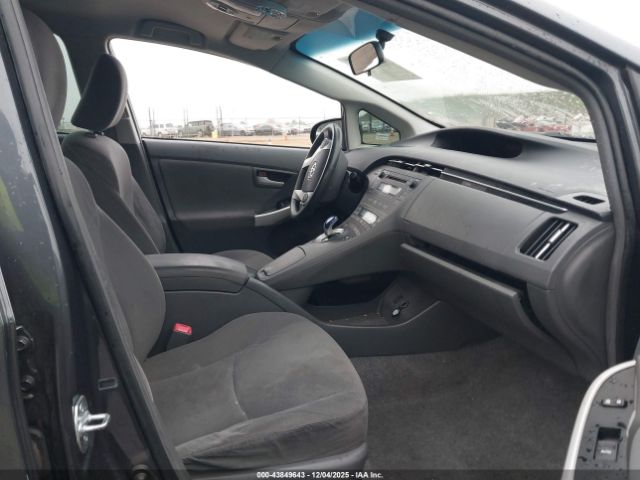 Toyota Prius Ii Image 3