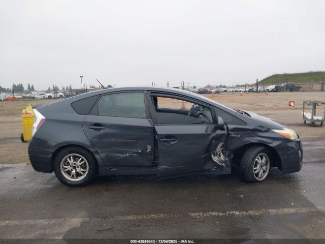 Toyota Prius Ii Image 5