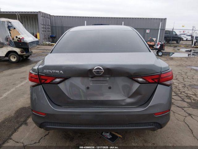 Nissan Sentra S Xtronic Cvt Image 14