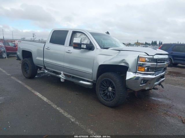  Salvage Chevrolet Silverado 2500