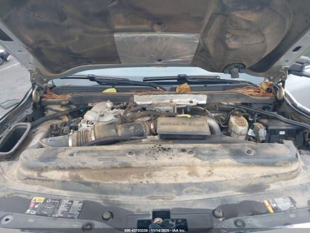 Chevrolet Silverado 2500 Ltz Image 10